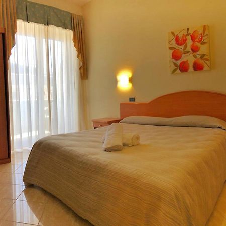 Hotel Mille Pini Marina di Ginosa Zewnętrze zdjęcie
