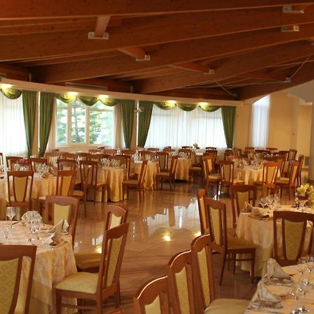 Hotel Mille Pini Marina di Ginosa Zewnętrze zdjęcie