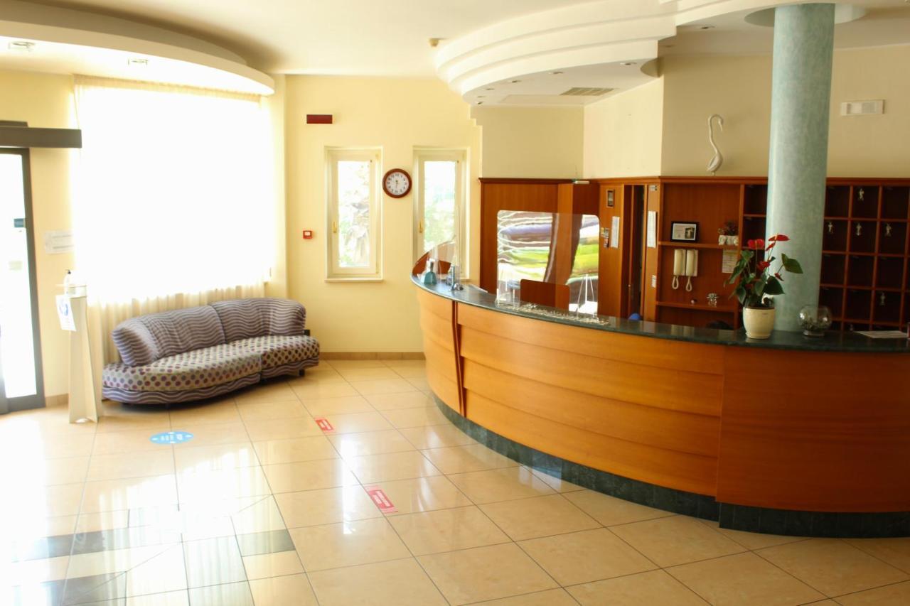 Hotel Mille Pini Marina di Ginosa Zewnętrze zdjęcie